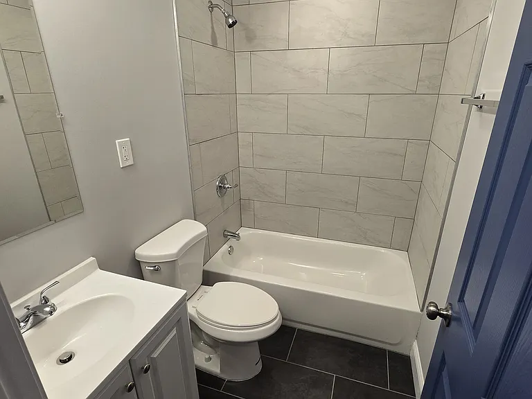 4333 Lincoln St — Photo 8