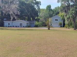 3799 Critter Ln, Plant City, FL 33567