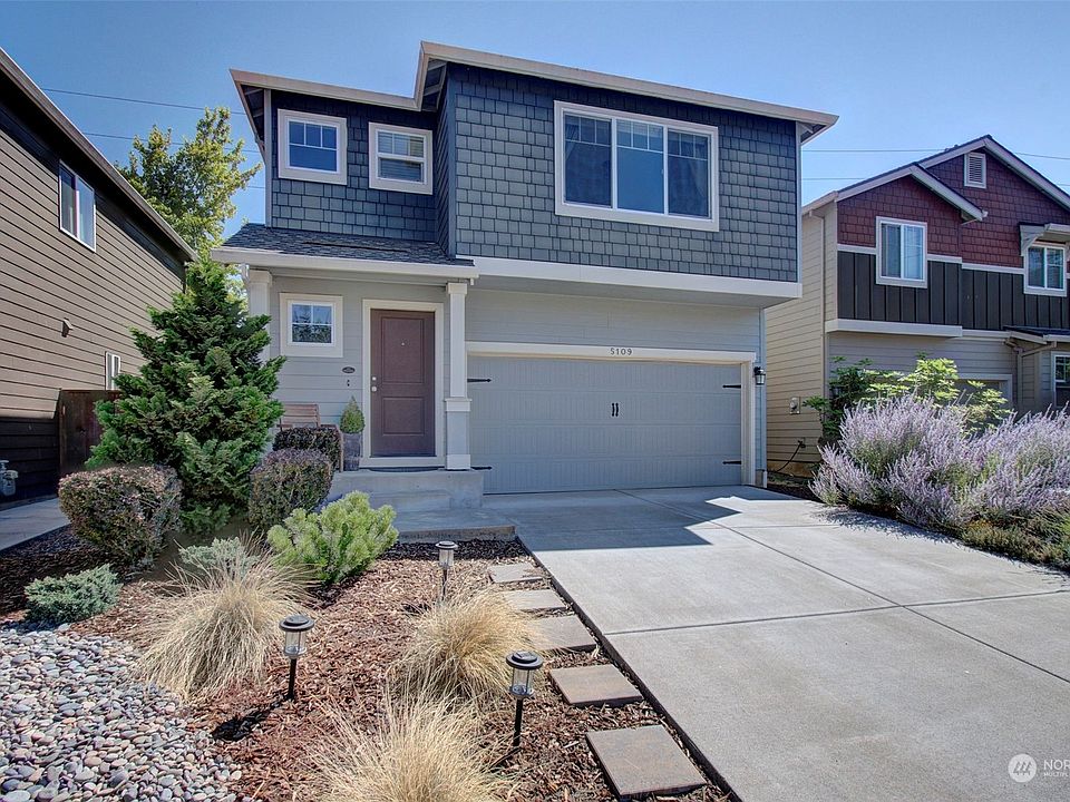 1st image of 5109 NE 4th Avenue