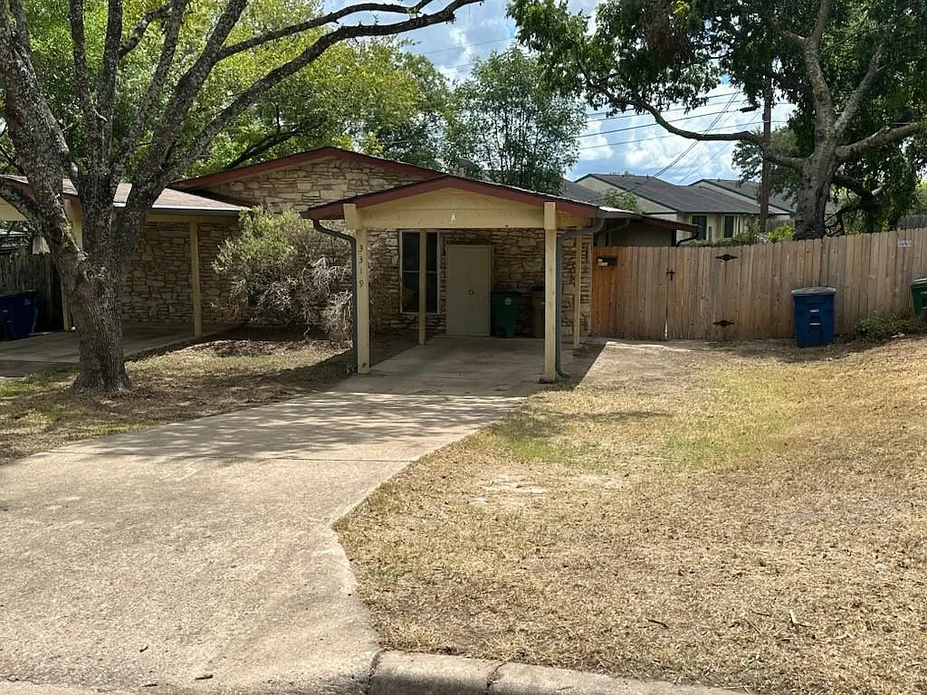 2 bed, 1.0 bath, 1750 sqft, $1,825 — Photo 1