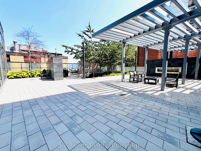125 Redpath Ave #316 — Photo 20
