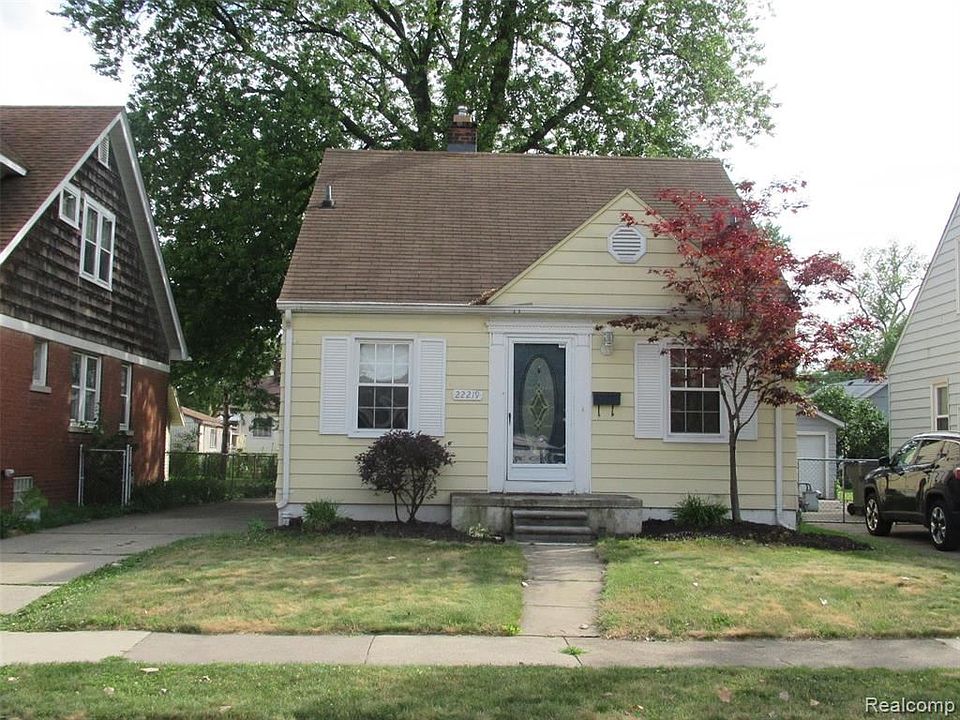 2nd image of 22219 Donaldson St