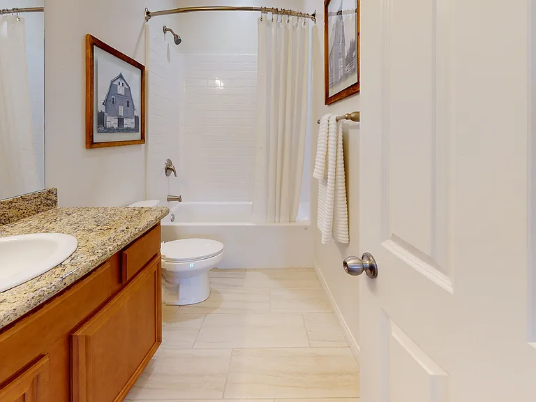 692 Ronald Way — Photo 8