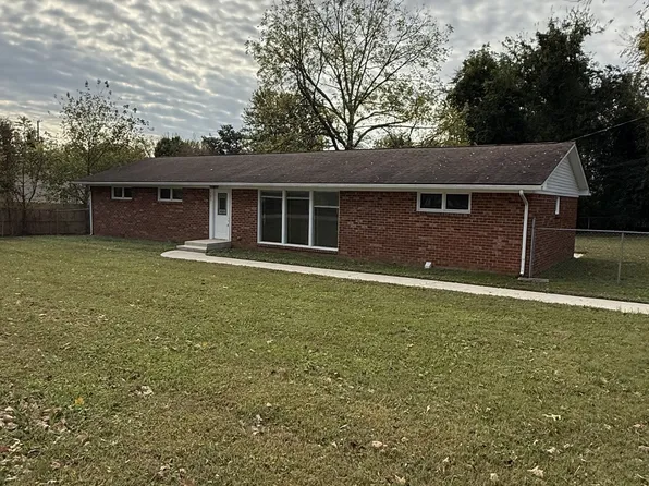 103 Ashwood Ln, McMinnville, TN 37110