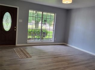 5246 Tavenor Ln, Houston, TX 77048
