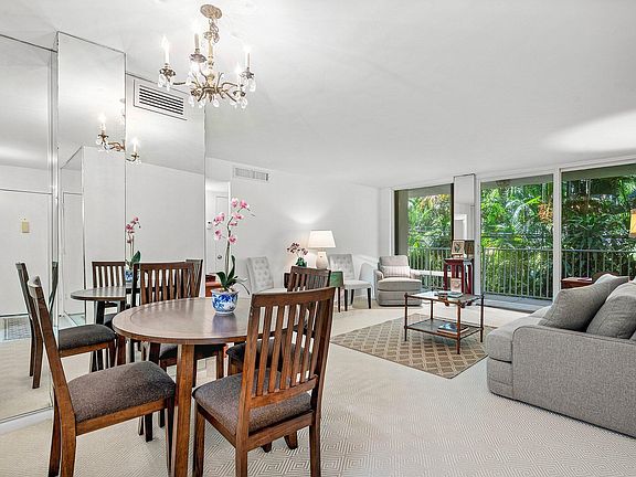 5th image of 223 Atlantic Avenue #D2
