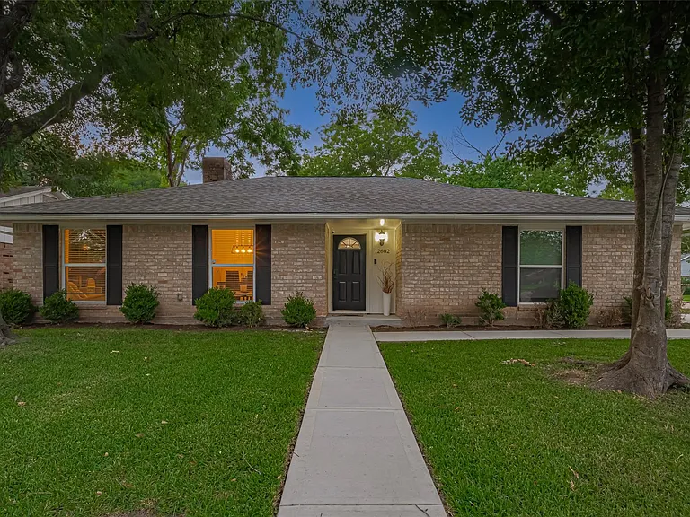 12602 Westleigh Dr — Photo 34
