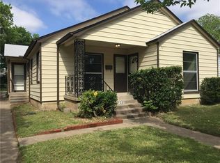 311 NE 10th St, Grand Prairie, TX 75050