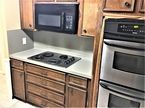 4th image of 4730 Havenwoods Dr