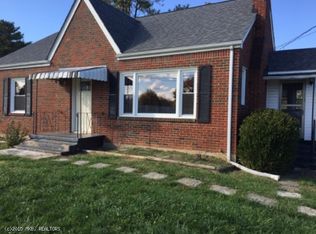 2212 Mayfield Dr, Roanoke, VA 24014