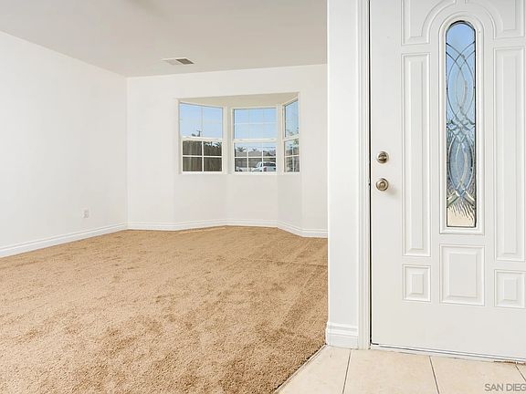 4th image of 2844 Clay Ave