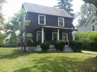 14570 Pease Rd, Maple Heights, OH 44137