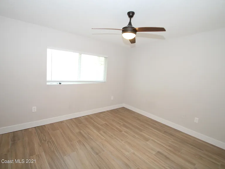 580 Pine Tree Dr — Photo 15