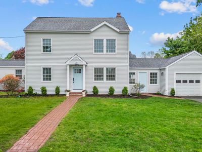 69 Lindbergh Court, Fairfield, CT, 06824