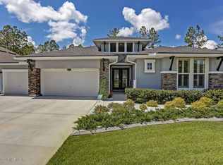 997 Autumn Pines Dr, Orange Park, FL 32065