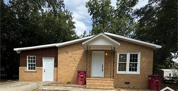 1st image of 2471 Rosen Ave