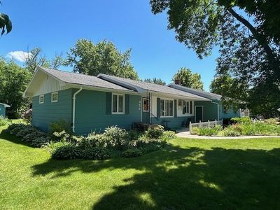 325 S Holcombe Ave, Litchfield, MN, 55355
