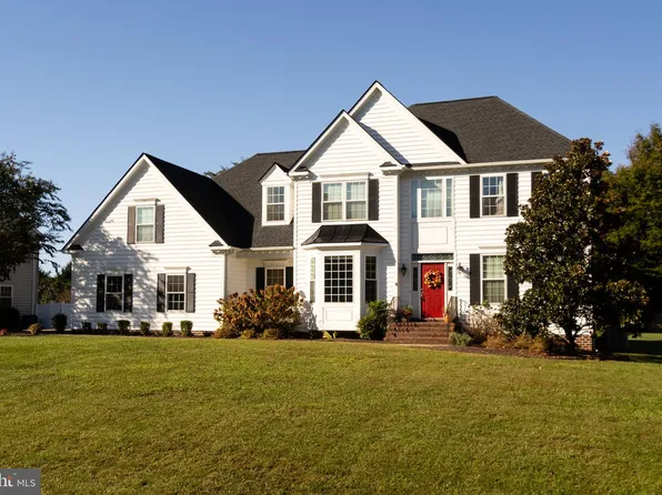 22305 Hanover Dr, Leonardtown, MD 20650