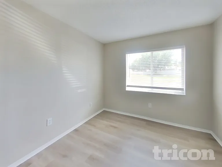 4522 Reynolds Creek Ave — Photo 9