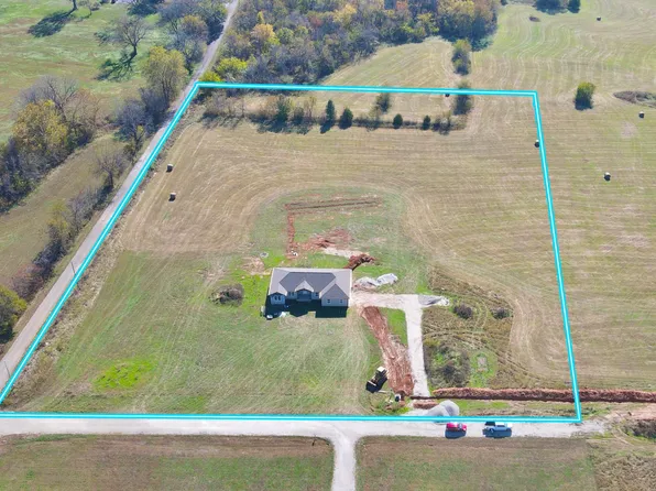 20203 Lawrence 2008p, Everton, MO 65646