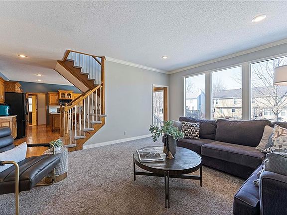 3rd image of 5104 W 157th St