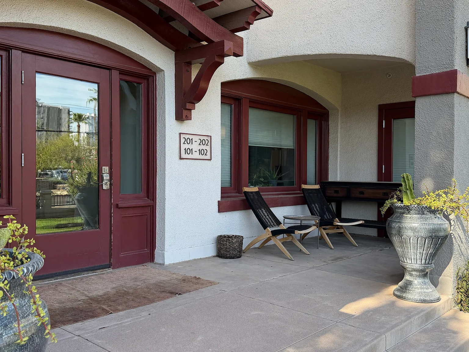 2 bed, 916 sqft, $2,145 — Photo 3