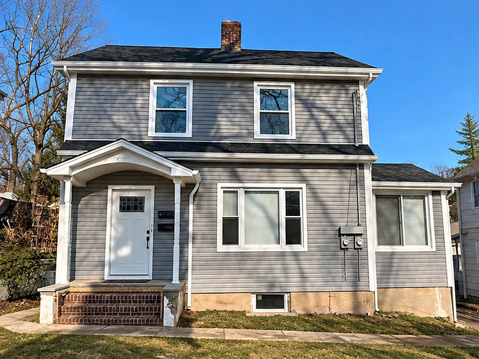 143 Morris Ave #2