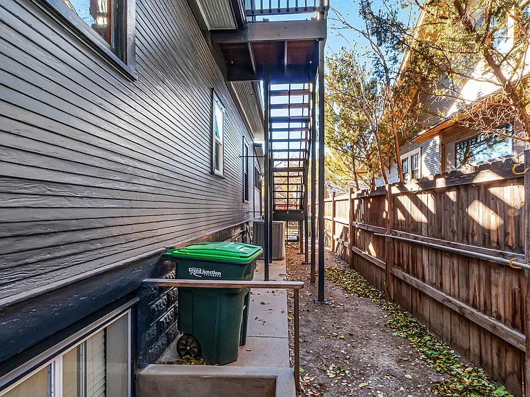 853 Ouray Ave — Photo 41