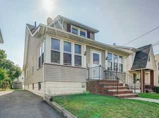 26 Elston St, Bloomfield, NJ 07003