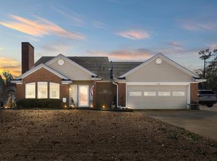 1304 Hickory Cir, West Memphis, AR 72301