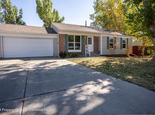 1184 Crest Dr, Craig, CO 81625