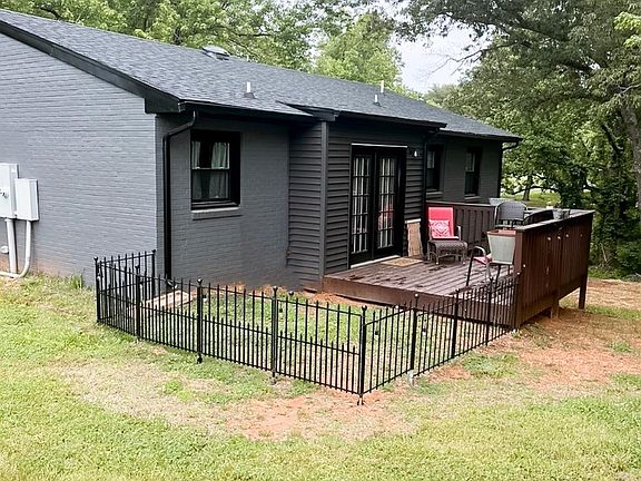 3rd image of 1493 Winding Creek Ln