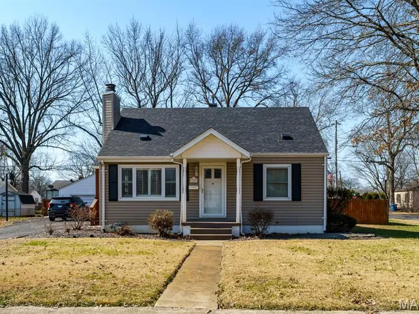 1802 Bremen Ave, Granite City, IL 62040