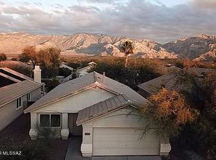 13244 N Hammerstone Ln, Oro Valley, AZ 85755