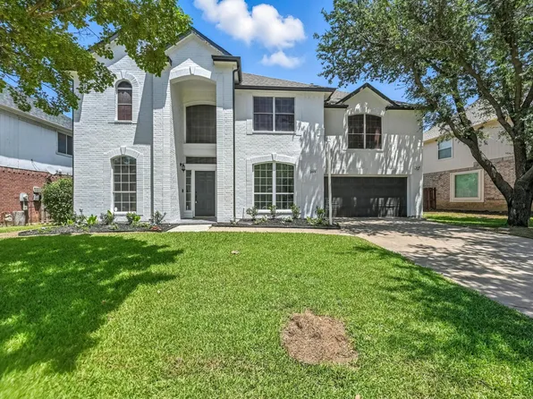 2113 Rustic Ridge Dr, Keller, TX 76248