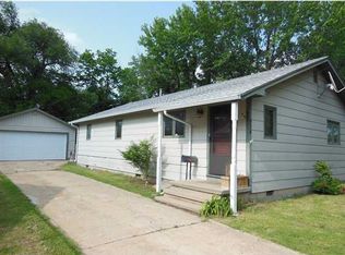 434 E 12th Ave, Augusta, KS 67010