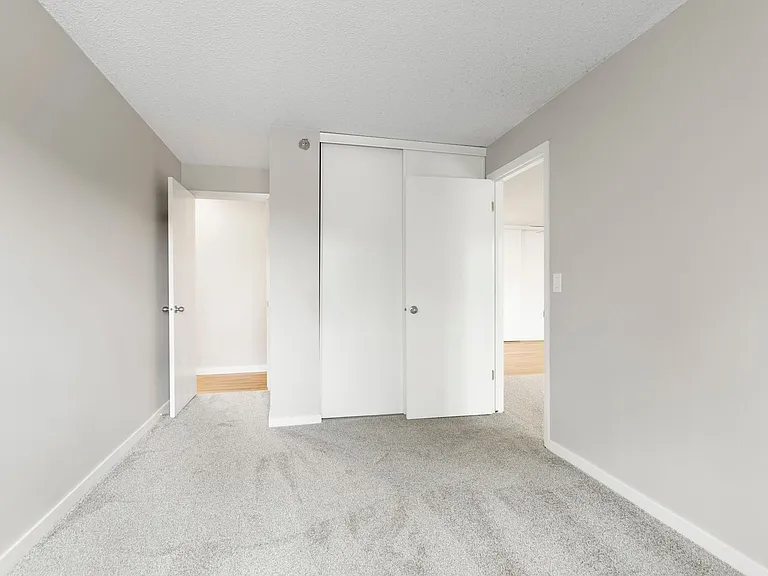 Hillcrest Place — Photo 58