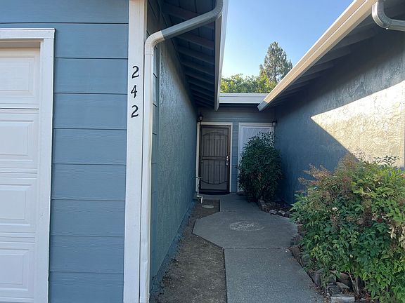 2nd image of 242-244 Bel Air Dr #242