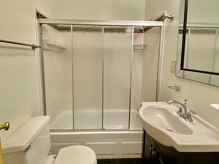6312 Old Dominion Dr — Photo 10
