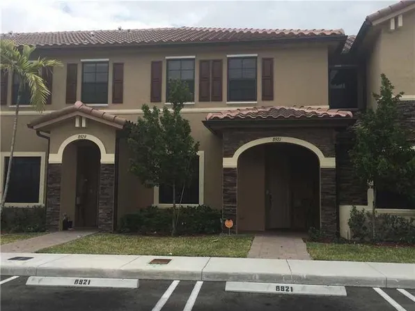 8854 W 35th Ave, Hialeah, FL 33018