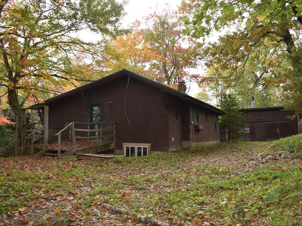 20 Oake Lane, Howland, ME 04448