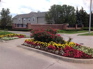 15273 Yale Dr, Clinton Township, MI 48038