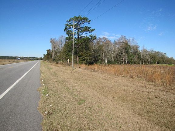 3rd image of 900 N Highway 97