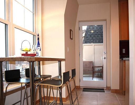 5th image of 255 E Liberty Dr APT 703
