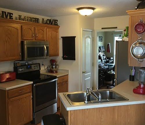 3rd image of 3362 Dabney Ln