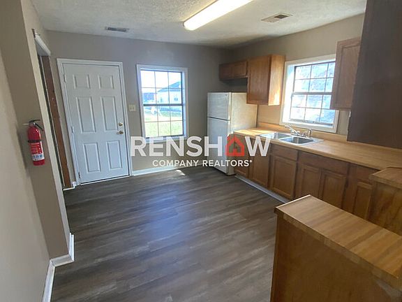 4th image of 212 Parks Dr