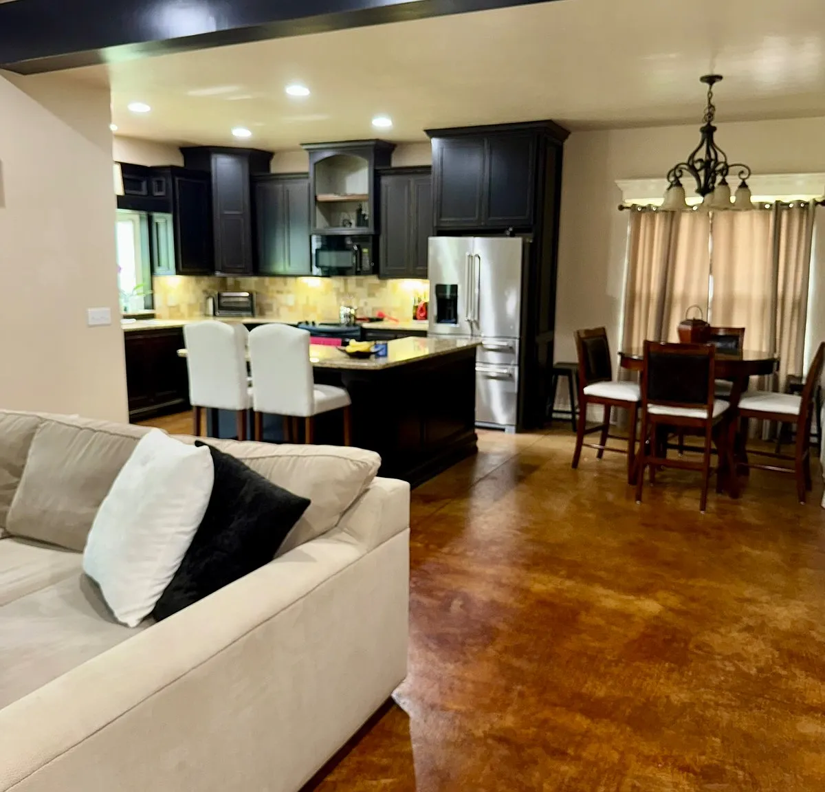3 bed, 3.0 bath, $3,000 — Photo 4