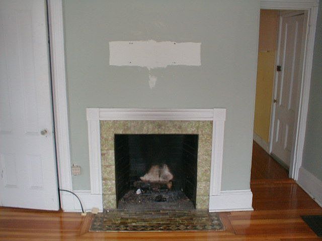 Unit 1 BR w/ FP