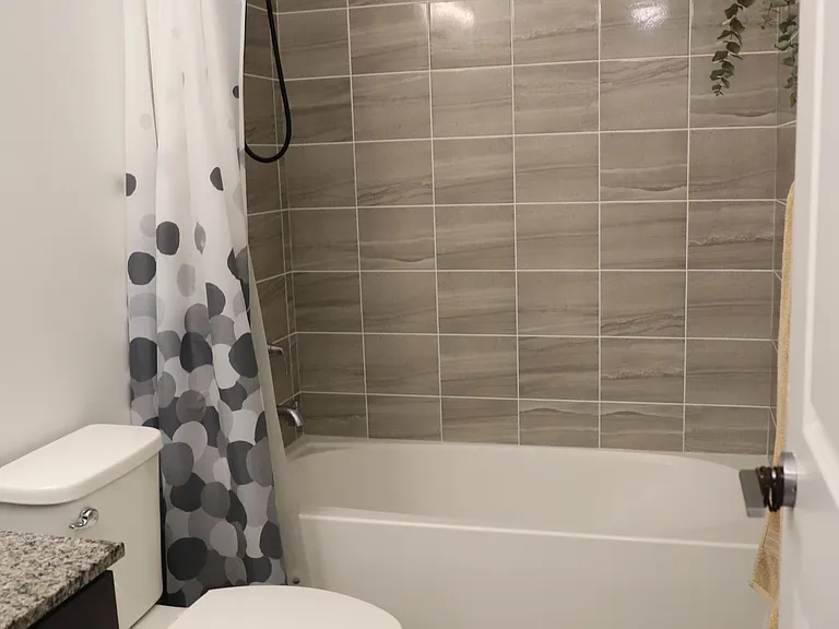 556 Marlee Ave #108 — Photo 13