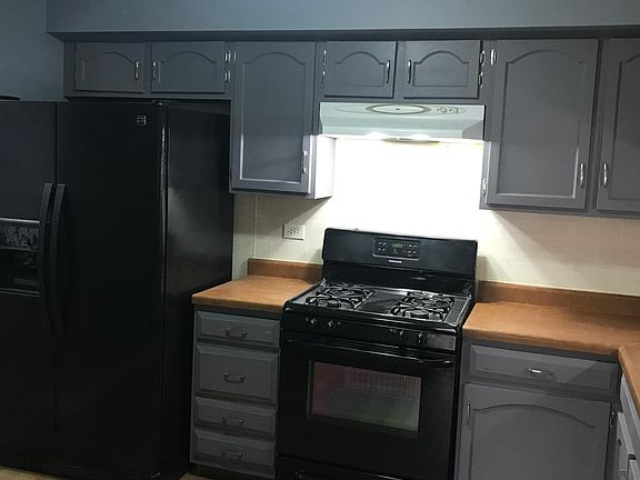 3rd image of 208 Pamela Dr